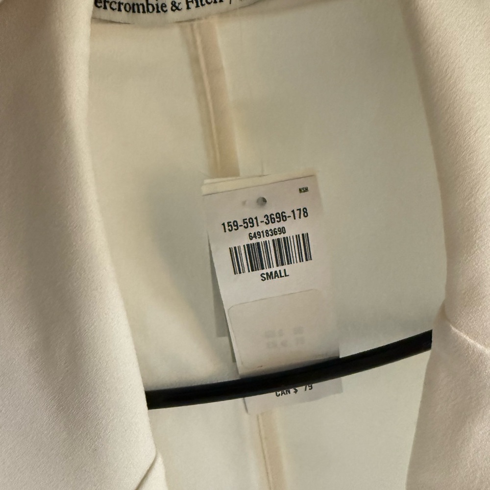 Abercrombie & Fitch Women's Cream / White dress